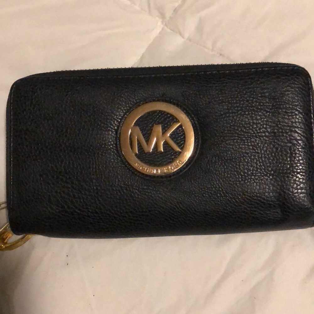 Michael Kors wallet